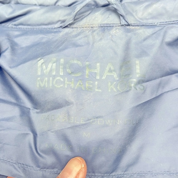 Michael Kors Packable
Quilted Down Puffer Coat Navy Blue Womens Size M - Picture 7 of 9